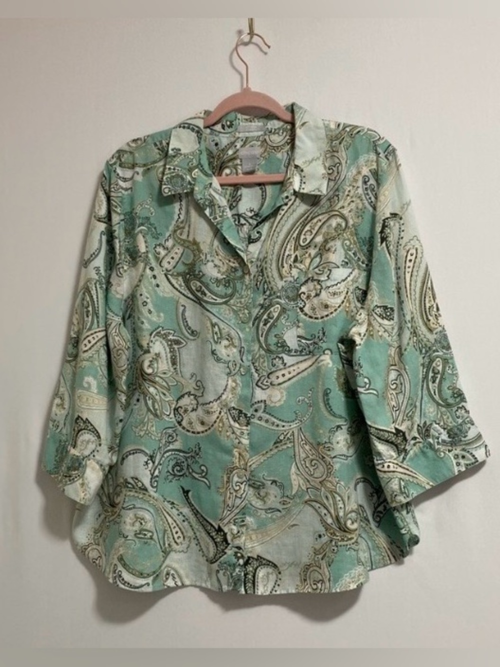 Chico's 100%Linen
Mint Paisley Blouse